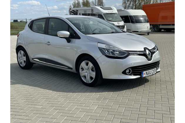 Renault Clio automobilių nuoma