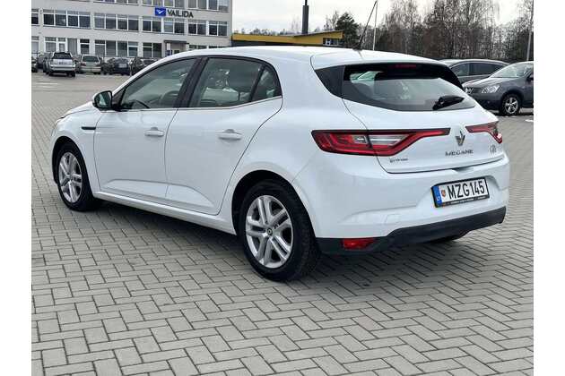 Renault Megane AT automobilių nuoma