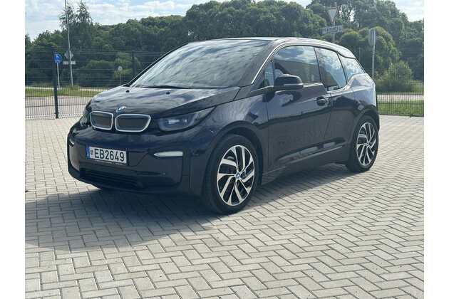 BMW i3 automobilių nuoma