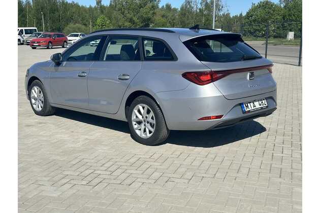 Seat Leon  automobilių nuoma