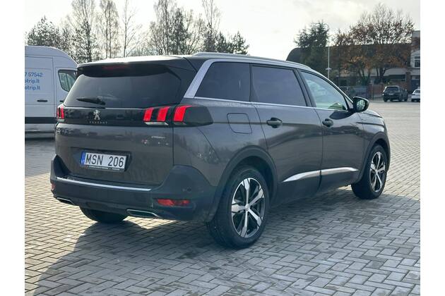 Peugeot 5008 automobilių nuoma