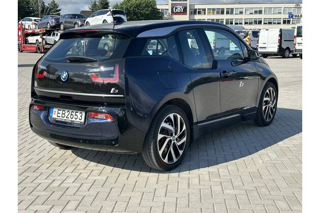 BMW I3 automobilių nuoma