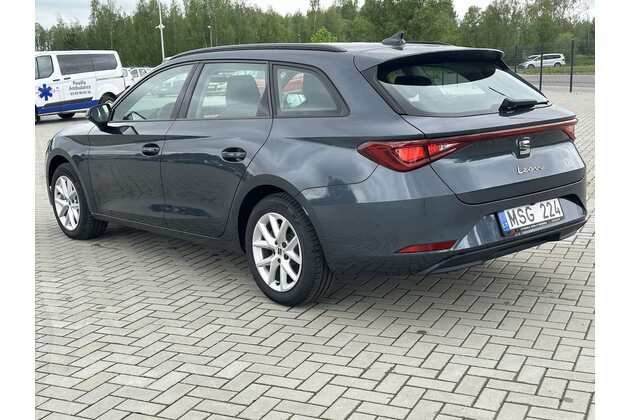 Seat Leon  automobilių nuoma