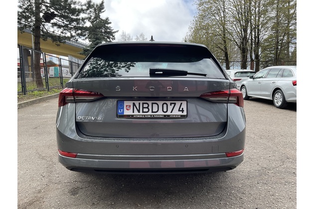 Škoda Octavia Combi automobilių nuoma