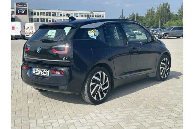 BMW i3 automobilių nuoma