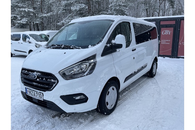 Ford Transit Custom automobilių nuoma