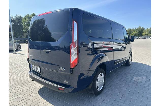 Ford Transit Custom automobilių nuoma