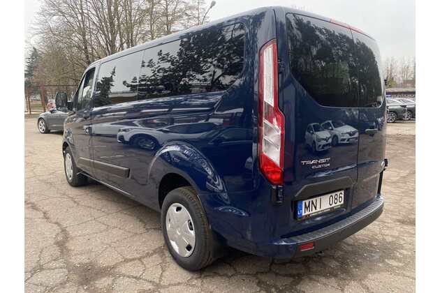 Ford Transit Custom automobilių nuoma