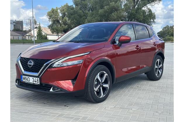 Nissan Qashqai automobilių nuoma