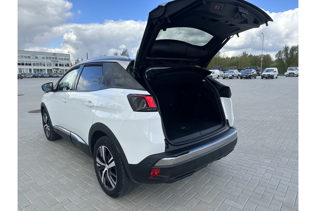 Peugeot 3008  automobilių nuoma