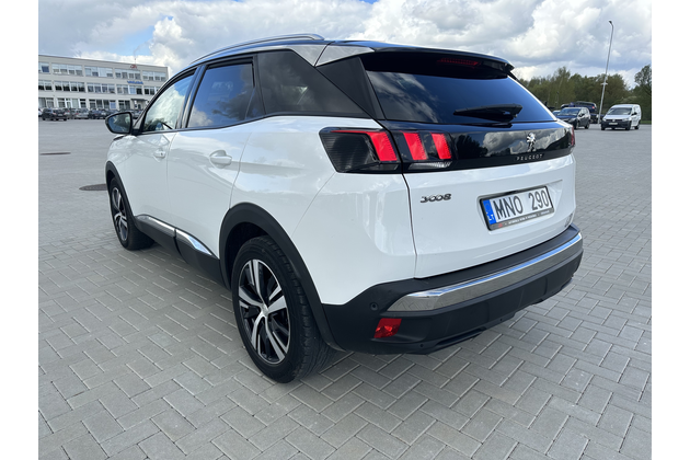 Peugeot 3008  automobilių nuoma