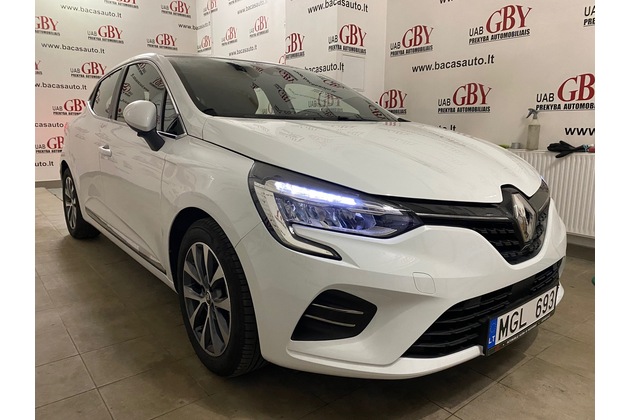 Renault Clio automobilių nuoma