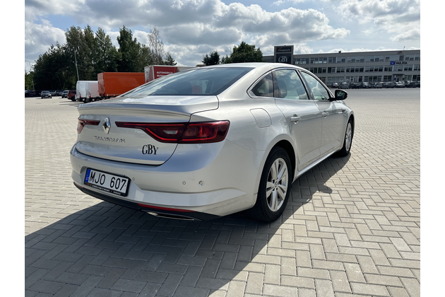 Renault Talisman automobilių nuoma