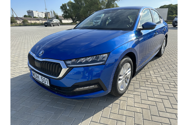 Škoda Octavia automobilių nuoma