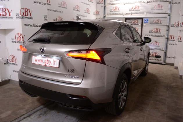 Lexus NX300h  automobilių nuoma